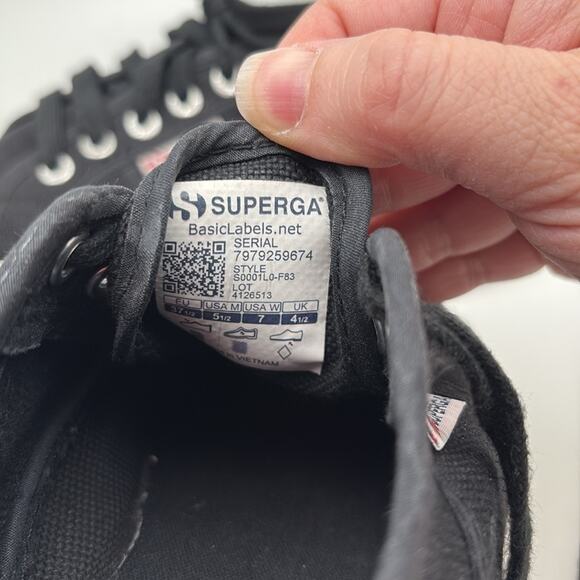 Superga Women’s / Unisex Black Canvas Platform Sneaker Size 37.5 US 5.5 - Picture 8 of 10